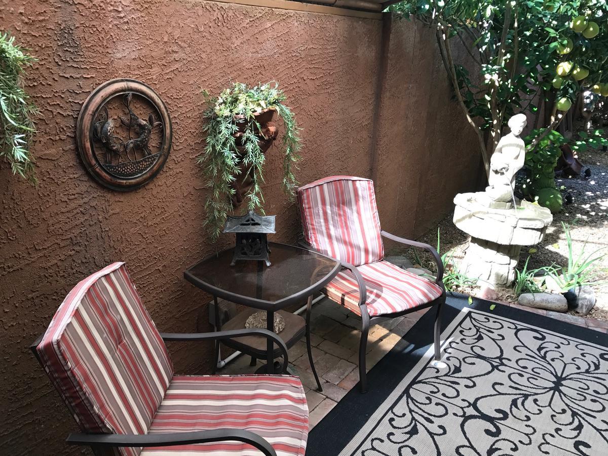 Don'S Elegante Bed & Breakfast Phoenix Exterior photo
